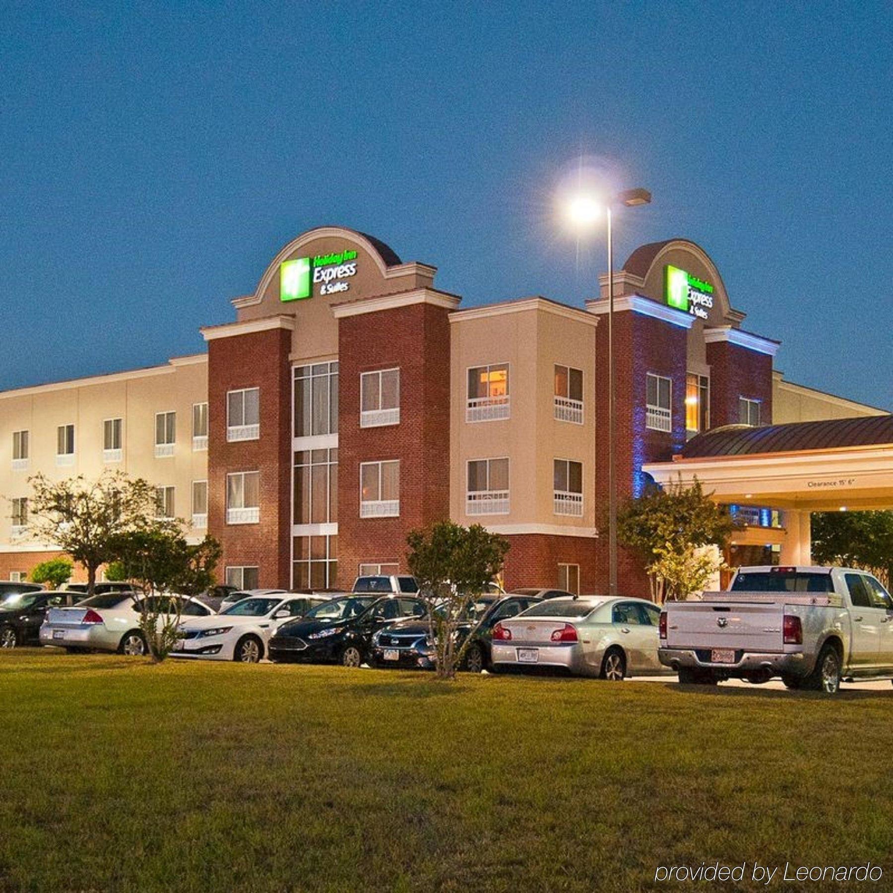 Holiday Inn Express Hotel & Suites Canton By Ihg Exterior foto